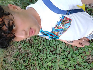 2 Times Peeing in a Park