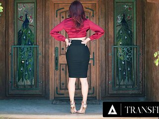 TRANSFIXED - Curious Redhead Emma Rose Gets Her First Lesbian Experience With Married Babe Casey Calvert