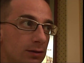 Italian Stepdaddy vs stepmom - DVD