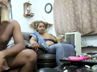 Desi MILF Pick up 4 -she Is Ready for an Ice Cream