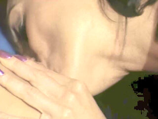 Venus Makes a Threesome on Set