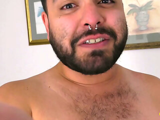 ManPuppy: Demetri Silver Shrinks Intruder And Demands Giant Foot Worship