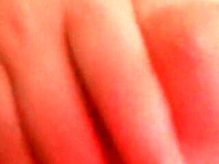 I Love to Caress Myself