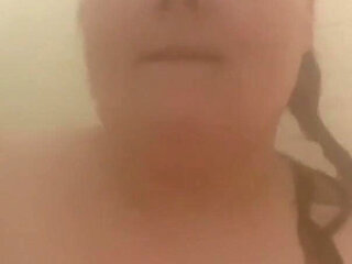 BBW Plays in the Shower