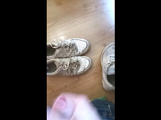 Handjob with a friend's AF1