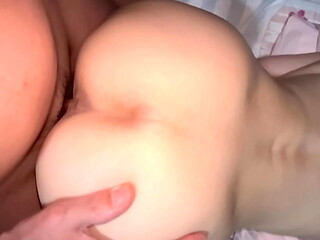 Amateur Pink Pussy: 17 days after losing her virginity.