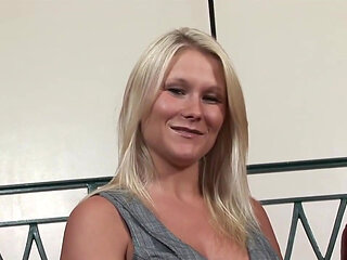 Deep orgasm for busty blonde babe