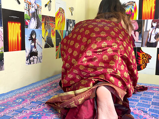 Desi big ass horny bhabhi agrees to have sex with her young neighbour