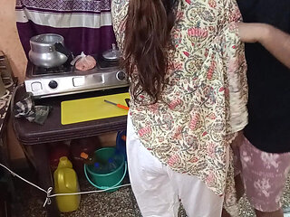 My stepmom was cooking, and I hugged her from behind xxx video hindi talk audio