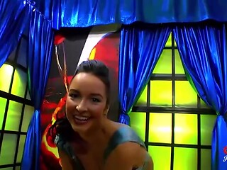 Watch steamy Francys Belle's sex