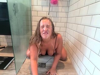 Hot amateur teen butt plug solo play