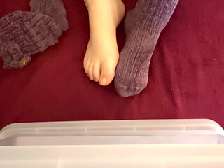 hot german feet are rubbed with cum