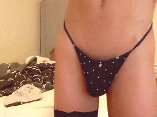 Trans teasing with bubblebutt