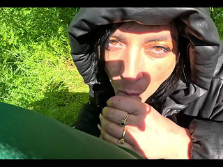 Hot Outdoor Blowjob