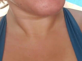 Post Workout Boob Sweat Bounce!