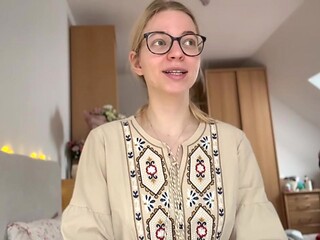 Dominant therapist helps submissive dude change his ways