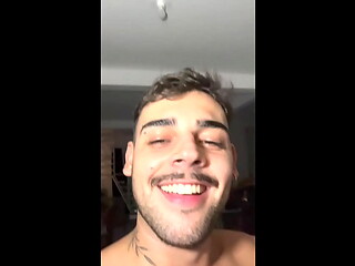 VENDENDO MEU LEITE PARA PUTO SUBMISSO