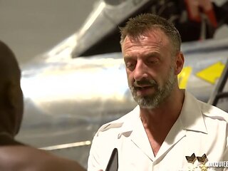 Luciolle stimulates his libido a little more... - Jacquie et Michel TV