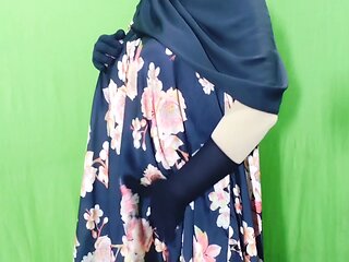 Indian Beautiful Village Housewife Having Sex In The Room - Clear Hindi Audio