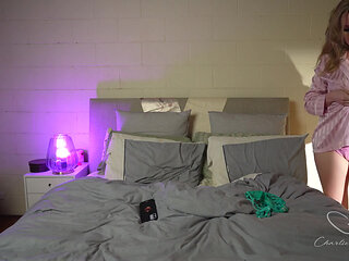 Sexting Featuring Charlie Forde