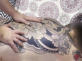 She Milks the Cum Out of My Cock with Her Cunt