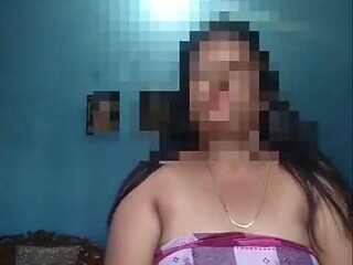 Indian desi cougar step-mom intro seducing movie.
