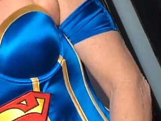 Little Linda as Super Squirt Girl