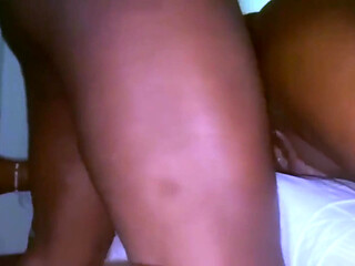 Raw Sex with Lagos Hookup Girl - No Condom