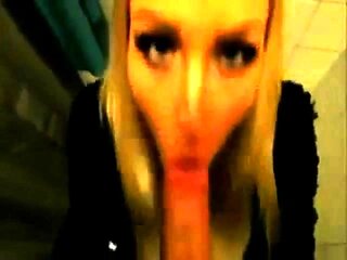Oralsex bei IKEA mit einem schwedischen Amateurblondine