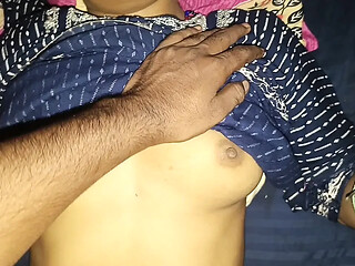 Indian Housewife and Muslim Girl Get It On