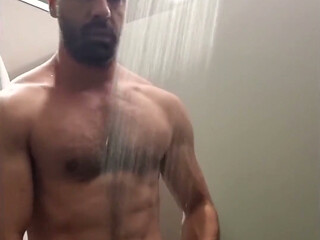 Will You Accompany Me to Take a Hot Shower?