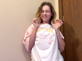 UwU Moody Evening Tease Turns Sweet