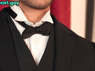 Straight suited bottom barebacked by tattooed top after BJ