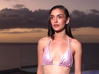 It's Davina's big day! - Jacquie et Michel TV