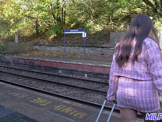 Milftrip Thick Big Tit MILF Debut for Horny British Hotwife