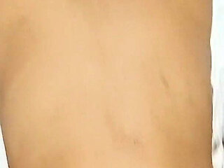 Teen Girl Gets Her First Real Orgasm18+