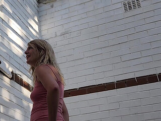 Quickie public sex outdoor