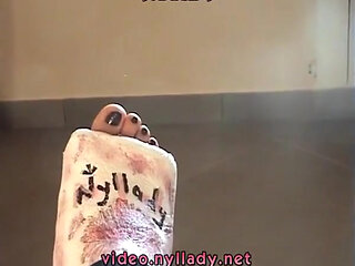 Legcast and...barefoot