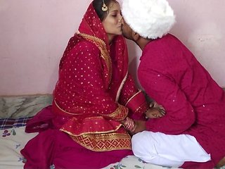 Real Life Newly Married Indian Couple Seduction Romanti...