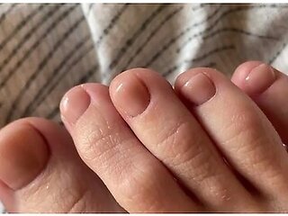 Toes With Beige Pedicure