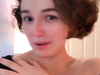 Brunette Solo Webcam Masturbation