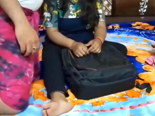 Hot Indian Babe fucking pussy awesome