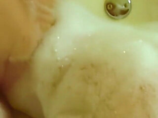 Sudsy Big Booty Baddie Bounces Ass and Pussy in the Bath