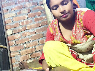 Sexy Desi Bhabhi in Hot Sex Video