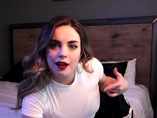 Love Chat Big Boobs Brunette Masturbating For Cam