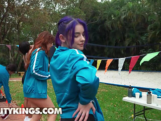 REALITY KINGS - Spiraling Spirit Warms Up With A Blowjob And A Picnic Table Fuck Before The Race