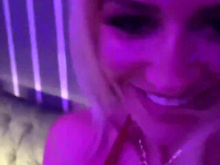 Date Night Turned Into a Blowjob Under the Table