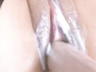 Indian Desi Girl Masturbates and Squirts
