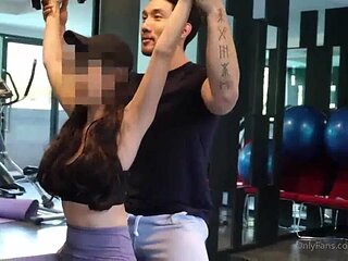 Labour bkk 20 Trainer Benz Thanaphat: Big Ass, Blowjob  Brunette Porn