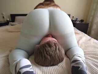 Big Ass Facesitting in Grey Yoga Pants